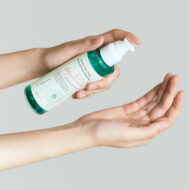 AXIS-Y Quinoa One-Step Balanced Gel Cleanser – Image 3