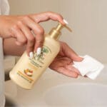 LE PETIT OLIVIER - Lait Démaquillant Visage et Yeux Huile d'Argan - 200ml – Image 2