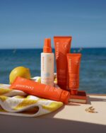 LANCASTER BEAUTY - Sun Sensitive Spray Lacté Pour Enfants Visage & Corps SPF50+ - 150ml – Image 8