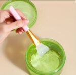 POPPIN - Pinceau en silicone pour masque visage - réf White – Image 6