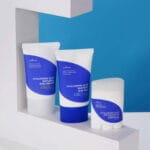 ISNTREE - Hyaluronic Acid Airy Sun Stick SPF 50+ PA++++ - 22g – Image 3